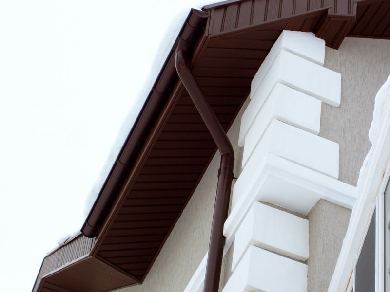 Рупласт коричневый на кровле