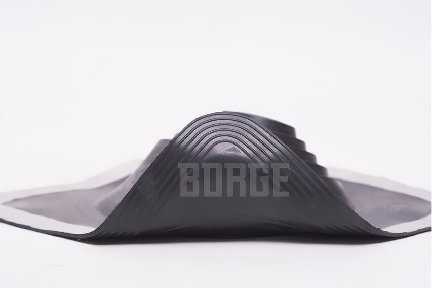 Проходка кровельная BORGE угловая №2 D203х280мм черный